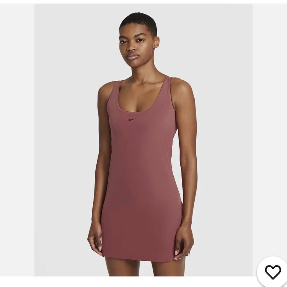 Nike Bliss Luxe Active Dress in Mauve